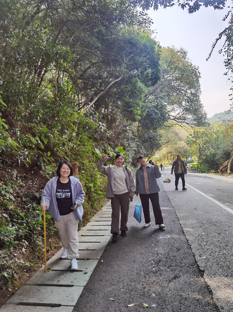 億天凈化丨開工大吉暨梧桐山登頂祈?；顒訄A滿結束